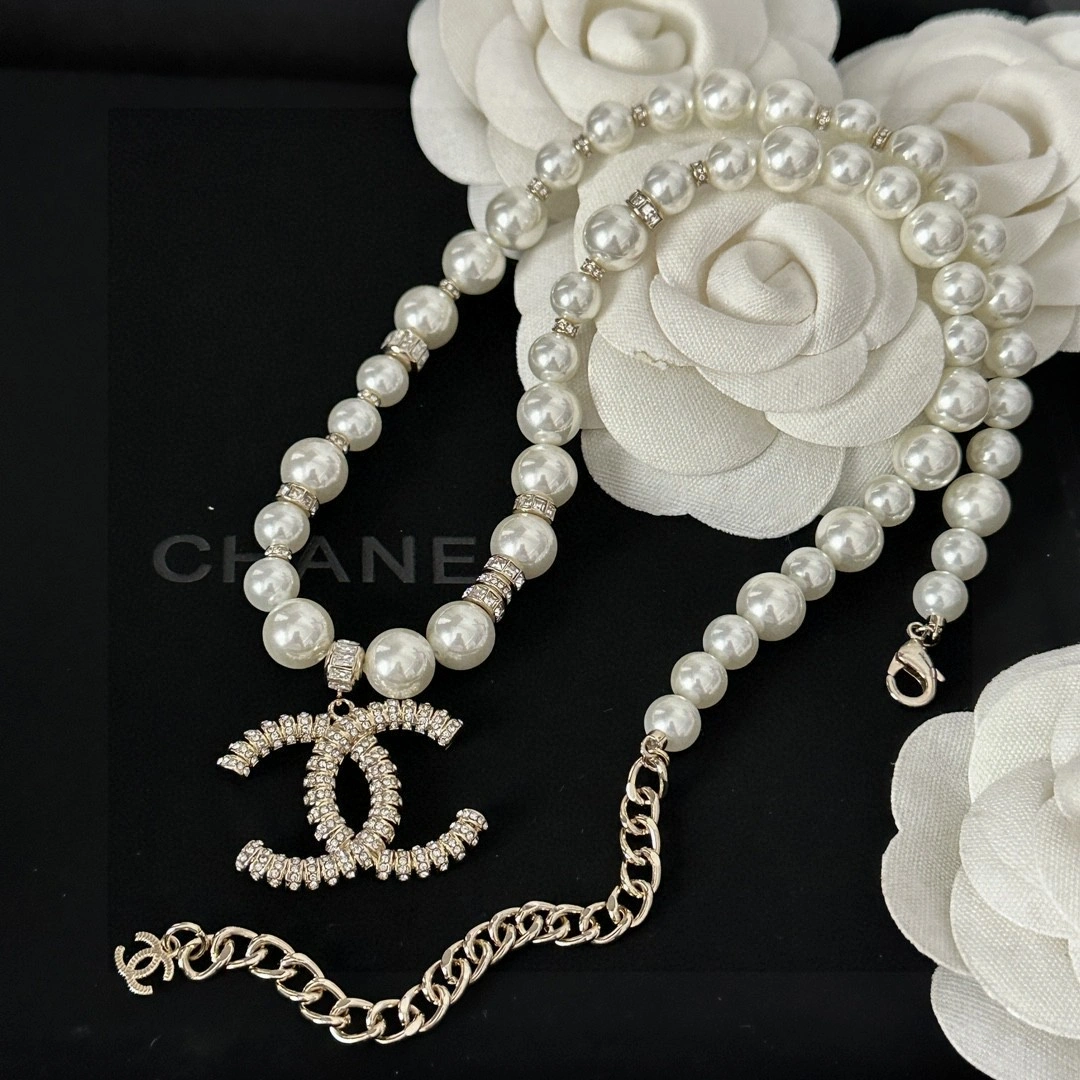 Chanel Necklaces Premium 231537