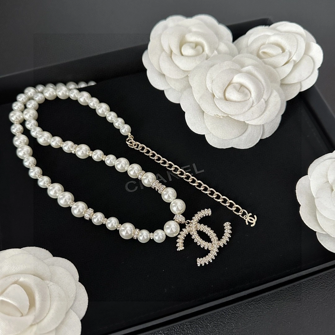 Chanel Necklaces Premium 231537