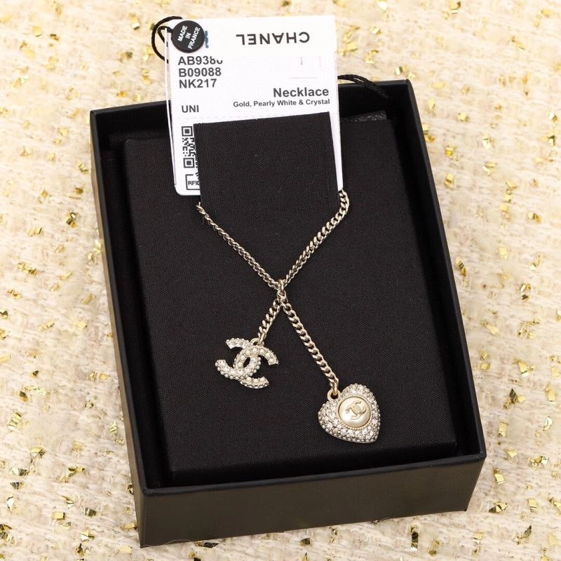 Chanel Necklaces Bold 231582