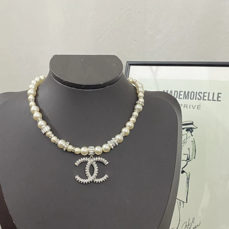 Attractive Chanel Necklaces 231515