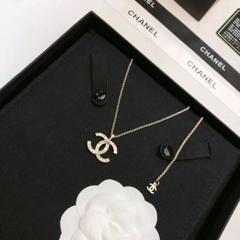 ZeroBulk Chanel Necklaces 231559