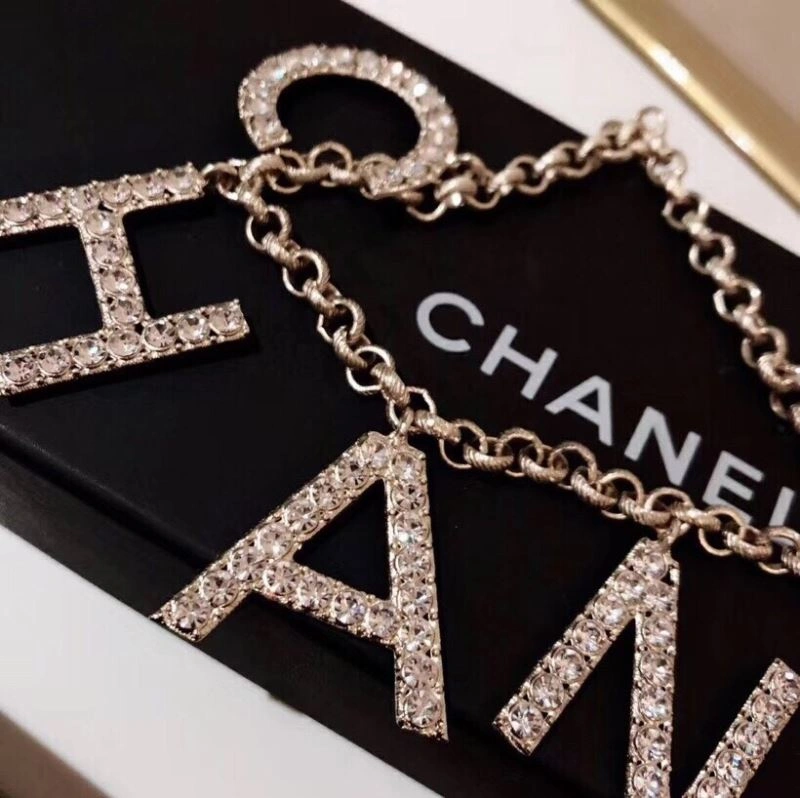 Chanel Necklaces Versatile 231504