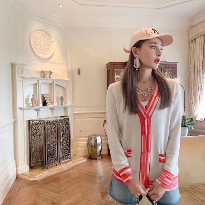 Chanel Necklaces Versatile 231504