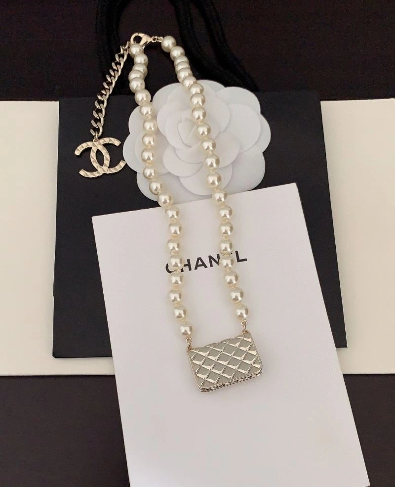 Chanel Necklaces Resilient 231519
