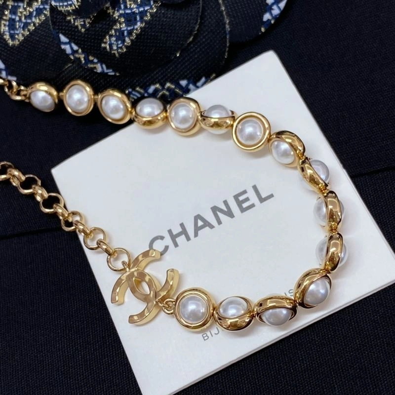 Neat Chanel Necklaces 231489