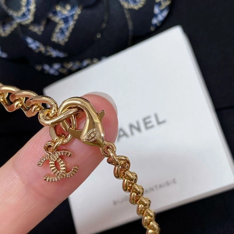 Neat Chanel Necklaces 231489