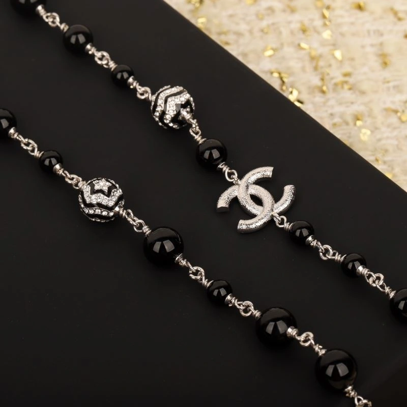 Sustainable Chanel Necklaces 231503