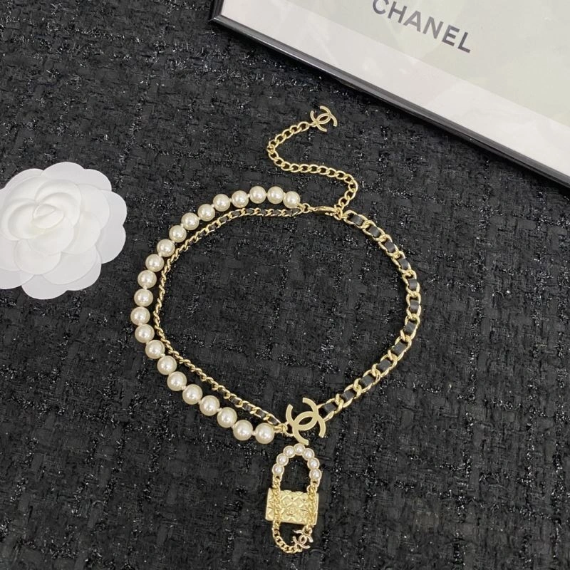 Chanel Necklaces Elegant 231482