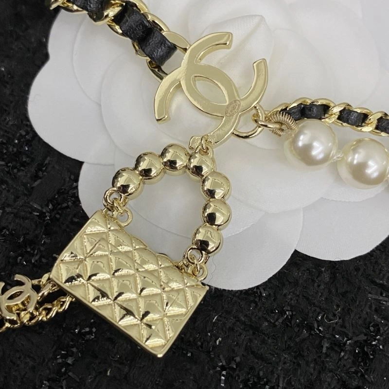 Chanel Necklaces Elegant 231482