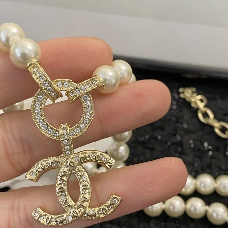 Timeless Chanel Necklaces 231477