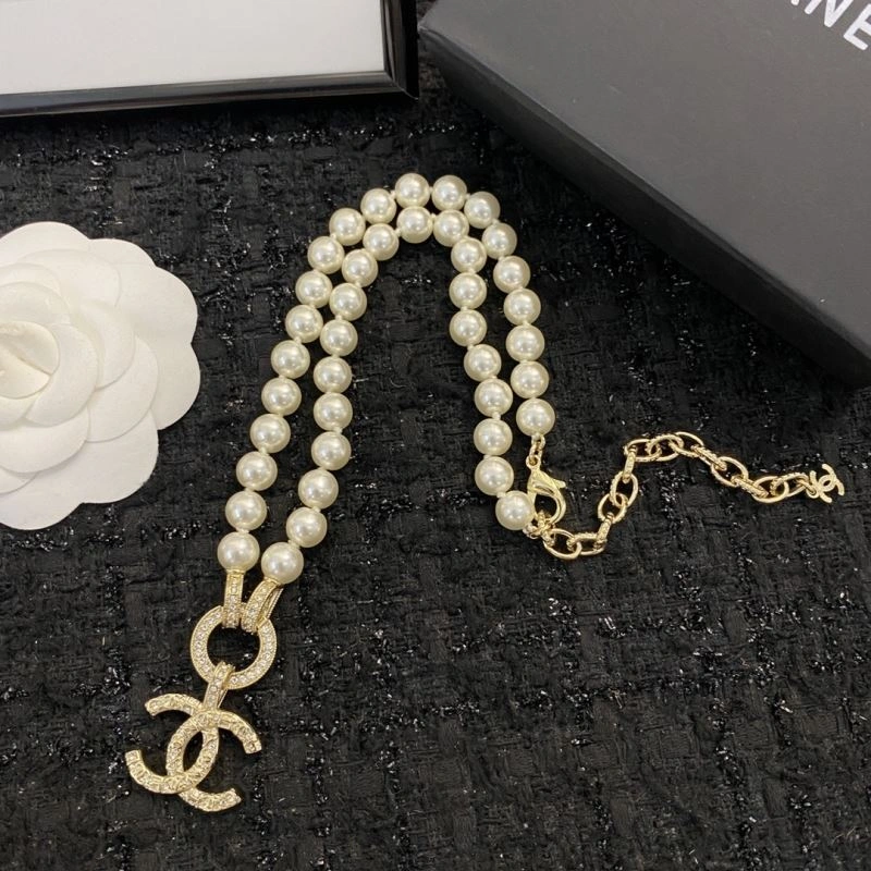Timeless Chanel Necklaces 231477