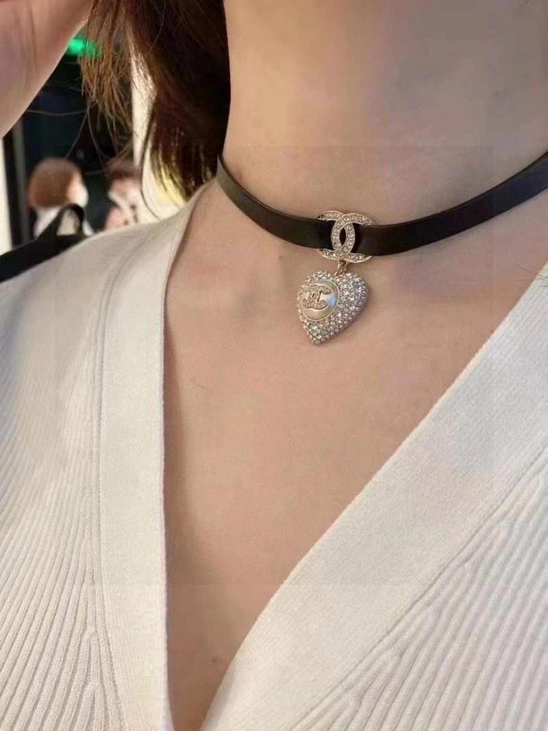 Chanel Necklaces Seasonal 231548