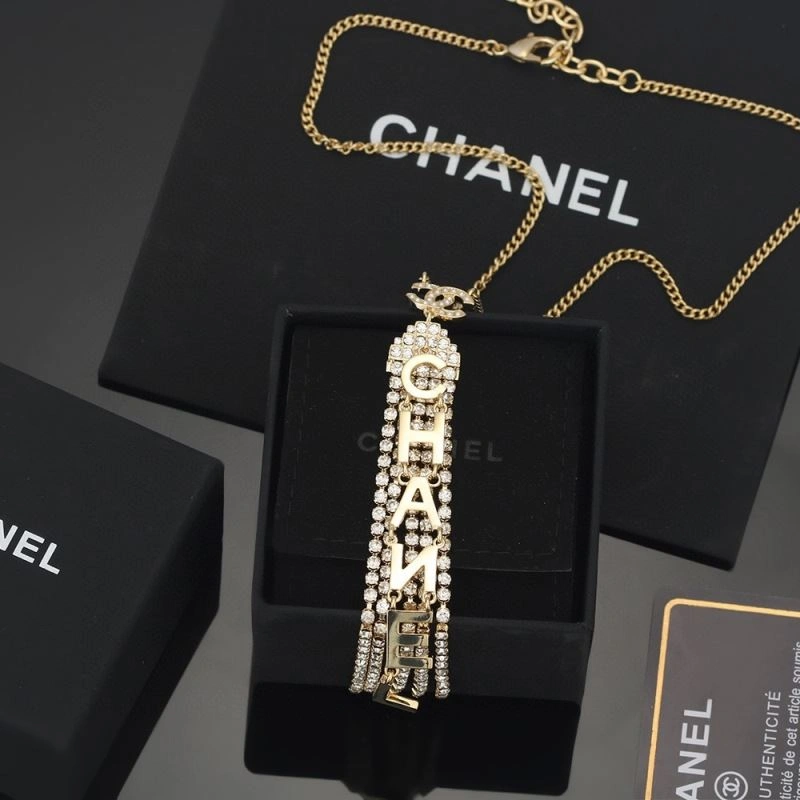 Chanel Necklaces ComfortFit 231512