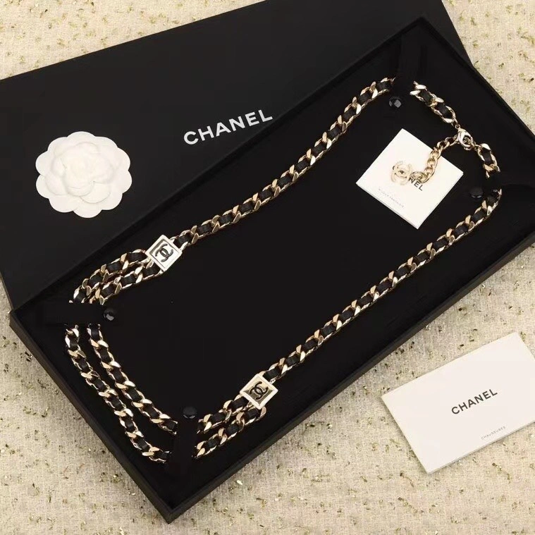 Chanel Necklaces ModernLook 231458