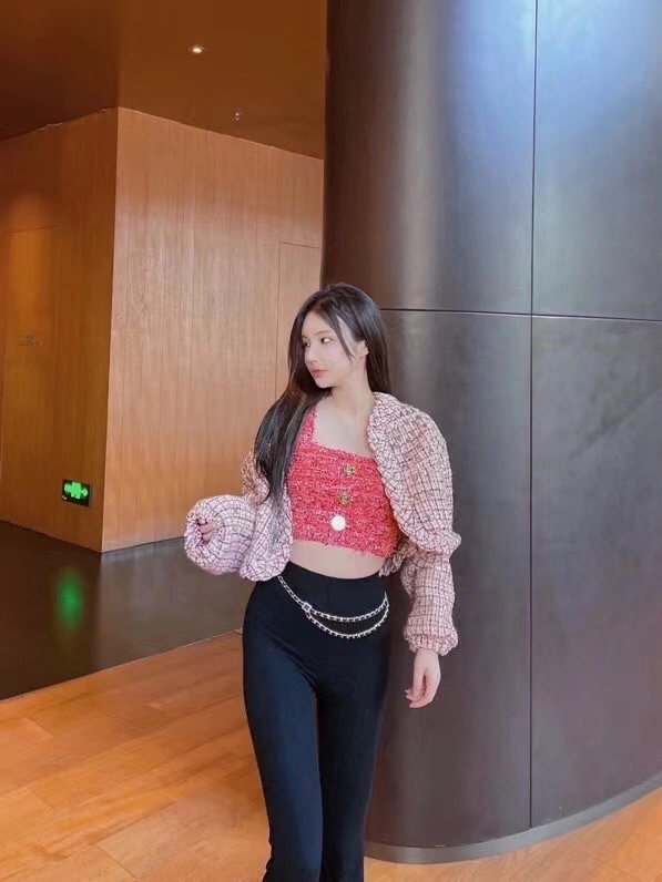 Chanel Necklaces ModernLook 231458