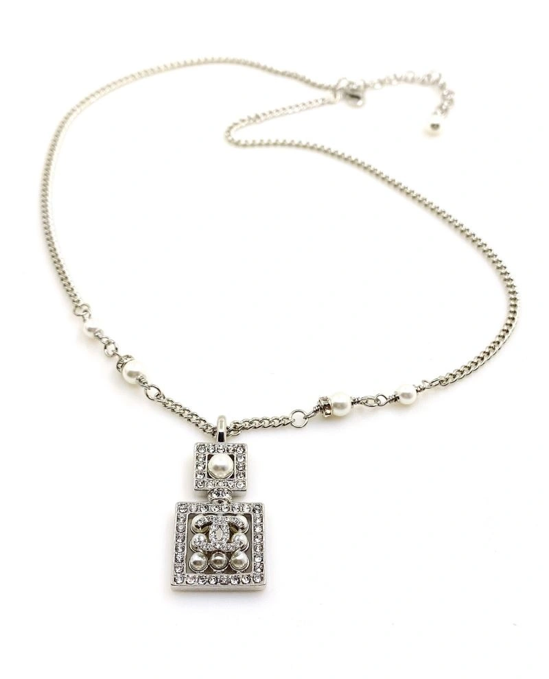 Chanel Necklaces Breathable 231461