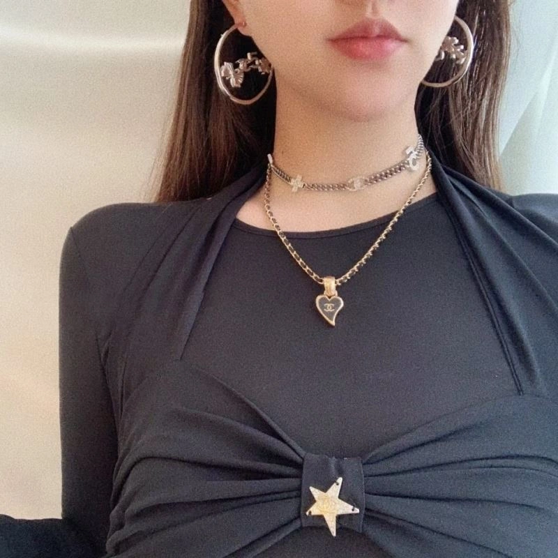 Modern Chanel Necklaces 231467
