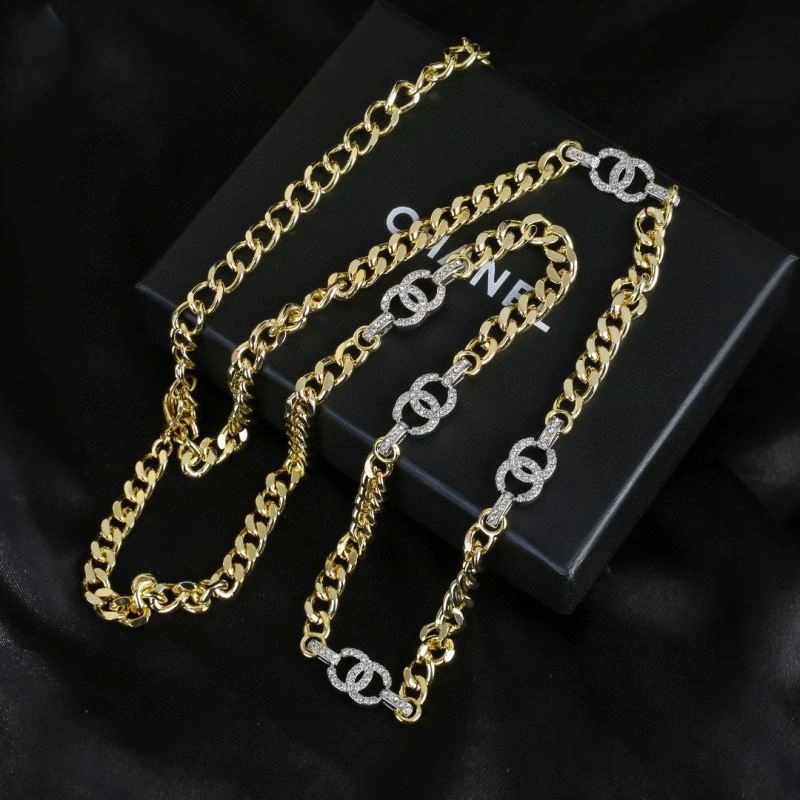 Lightweight Chanel Necklaces 231481