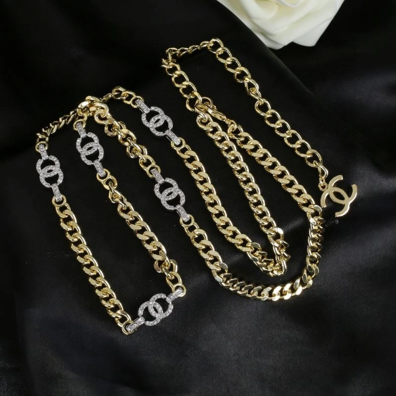 Lightweight Chanel Necklaces 231481