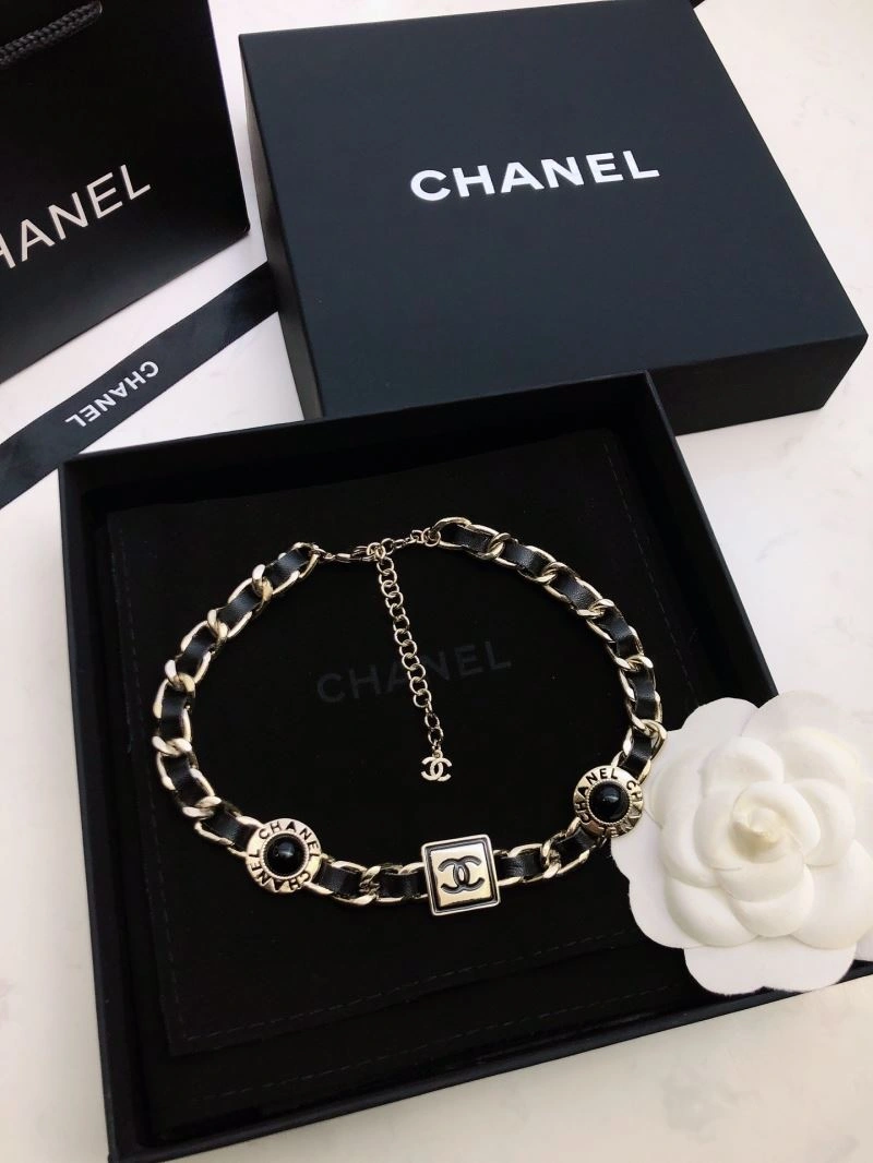 Neat Chanel Necklaces 231449
