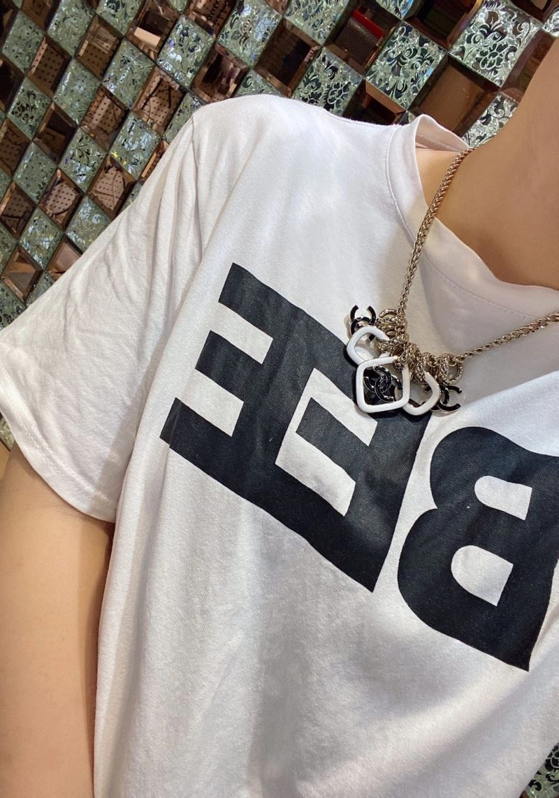 Chic Chanel Necklaces 231444