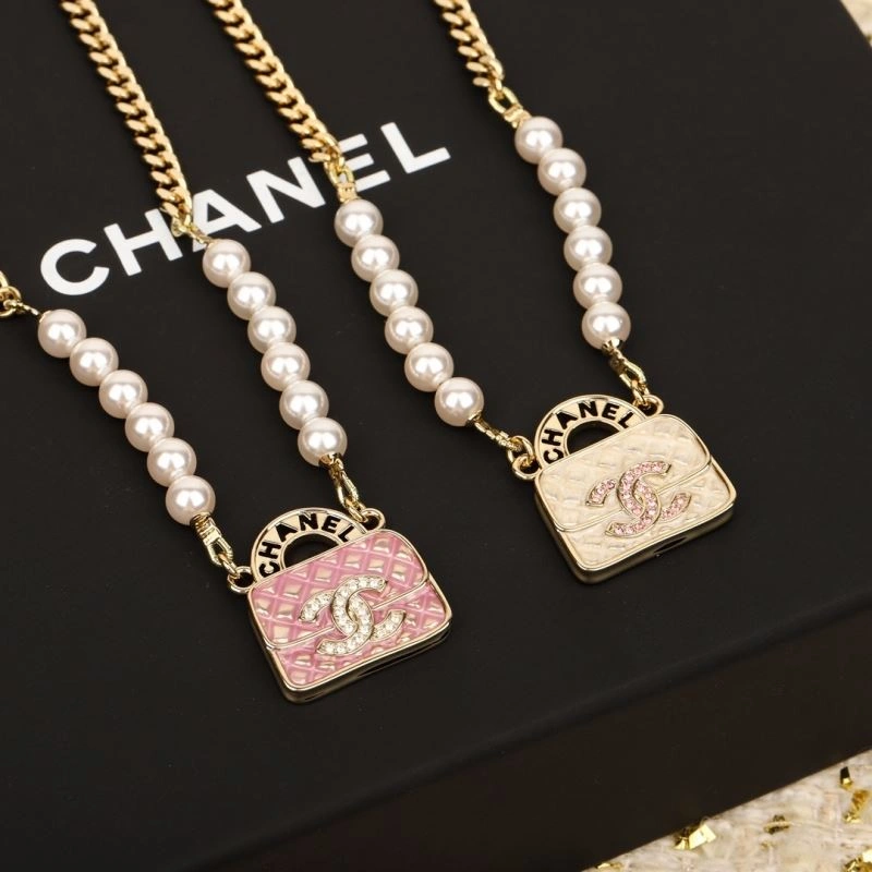 Chanel Necklaces WellDesigned 231527