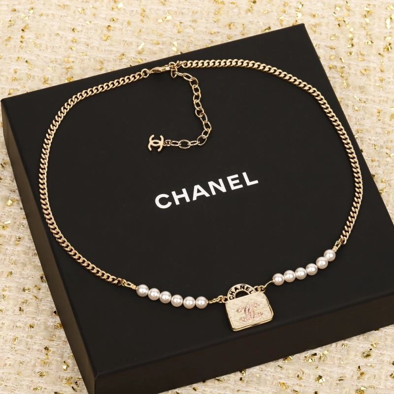 Chanel Necklaces WellDesigned 231527
