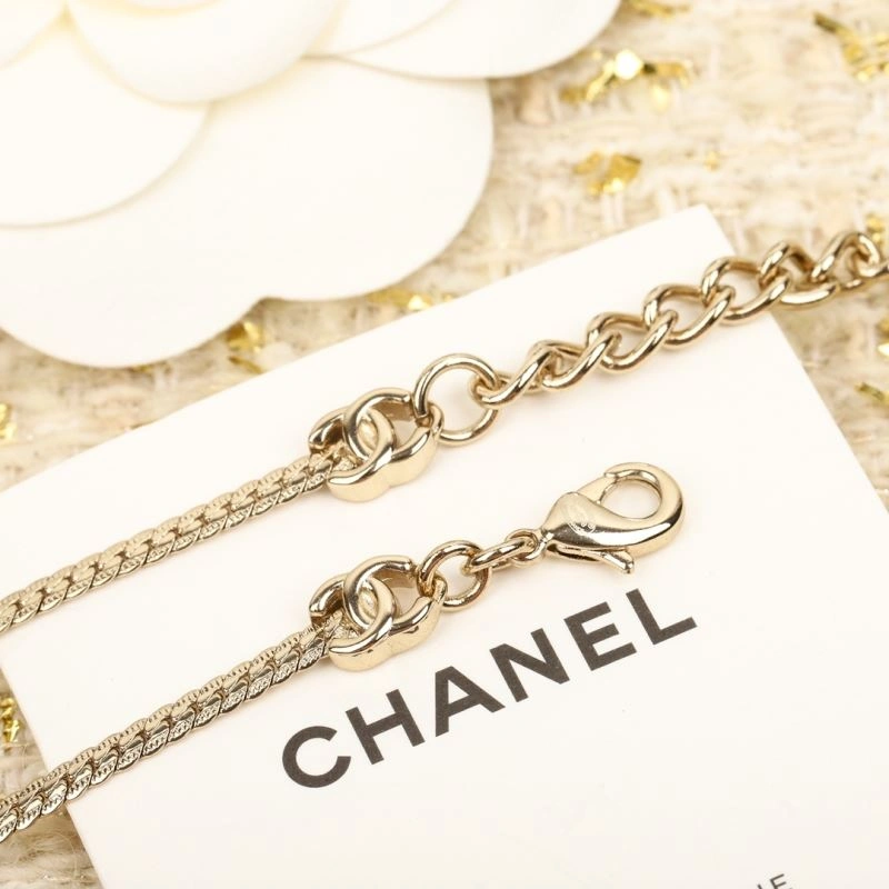 MoistureWicking Chanel Necklaces 229638