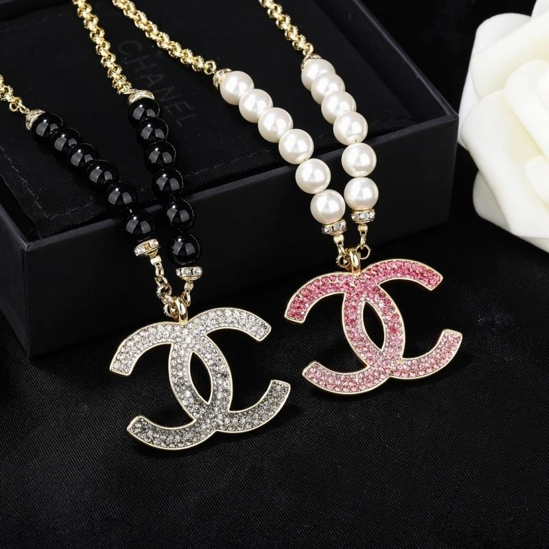 Tailored Chanel Necklaces 218785