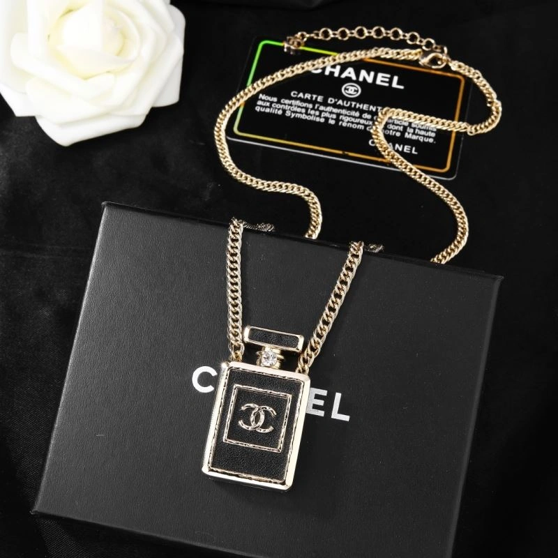 Chanel Necklaces Lightweight 229628