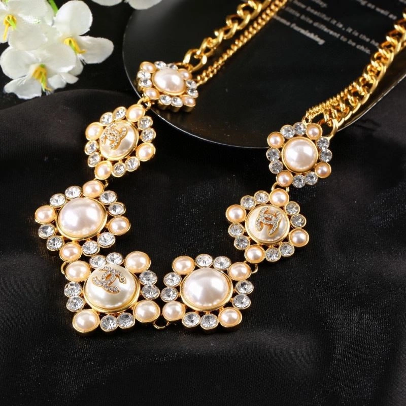 Thermal Chanel Necklaces 229680