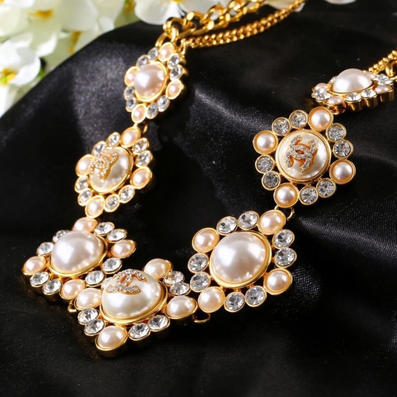 Thermal Chanel Necklaces 229680
