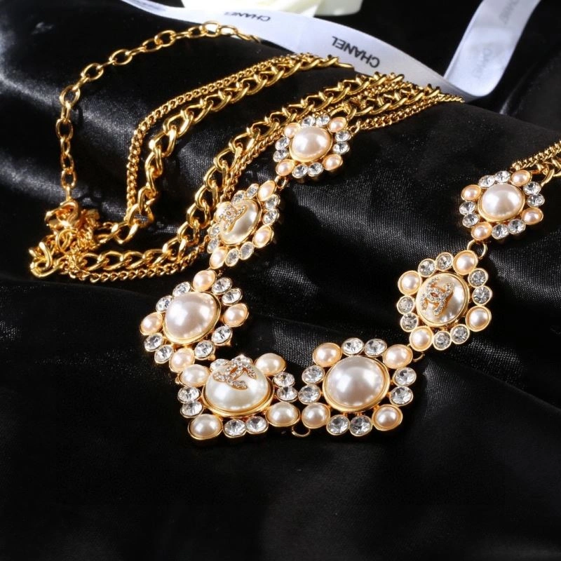 Thermal Chanel Necklaces 229680