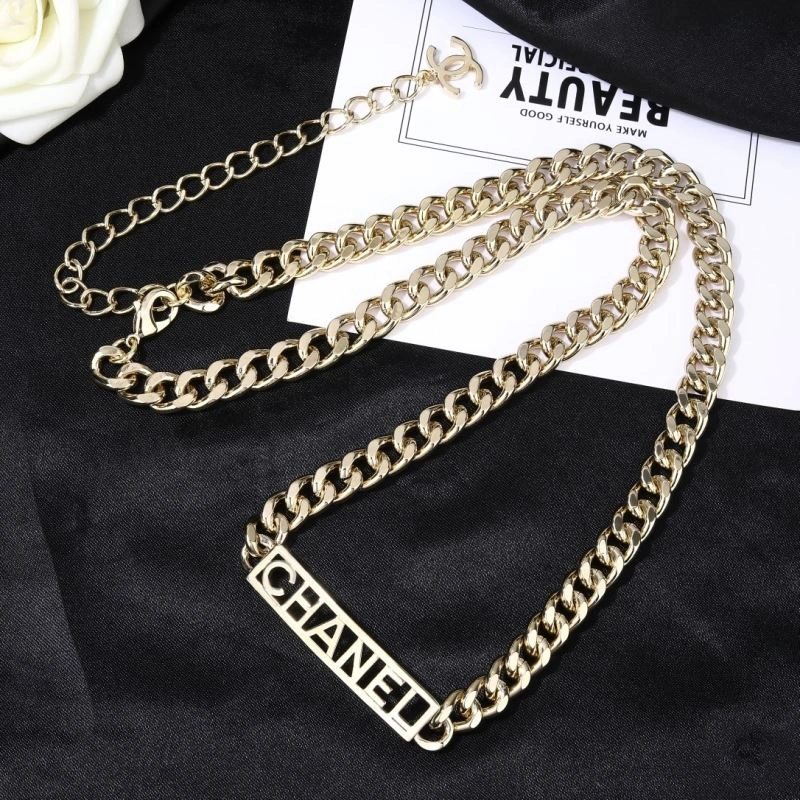 Seasonal Chanel Necklaces 229614