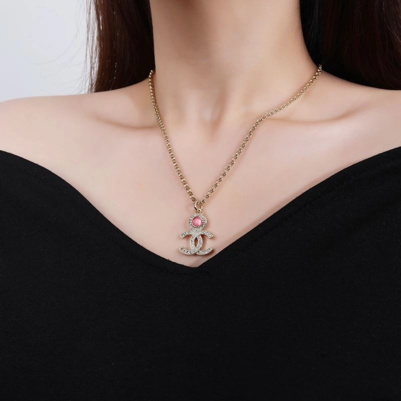 Chanel Necklaces Vibrant 229639