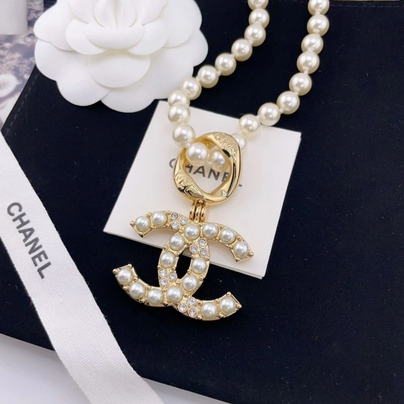 Effortless Chanel Necklaces 229611