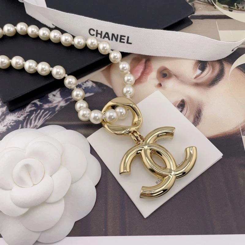 Effortless Chanel Necklaces 229611