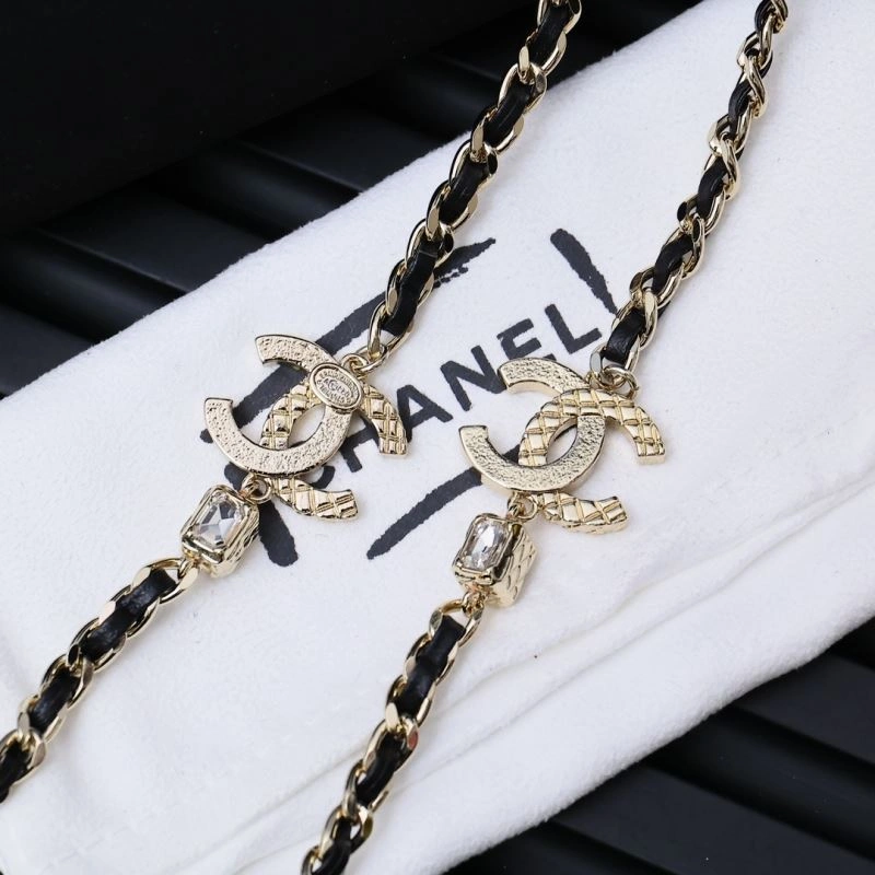 Chanel Necklaces Unisex 229613