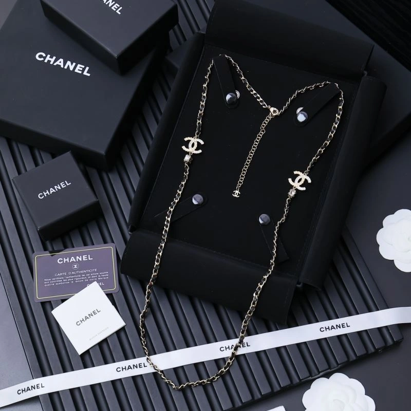 Chanel Necklaces Unisex 229613