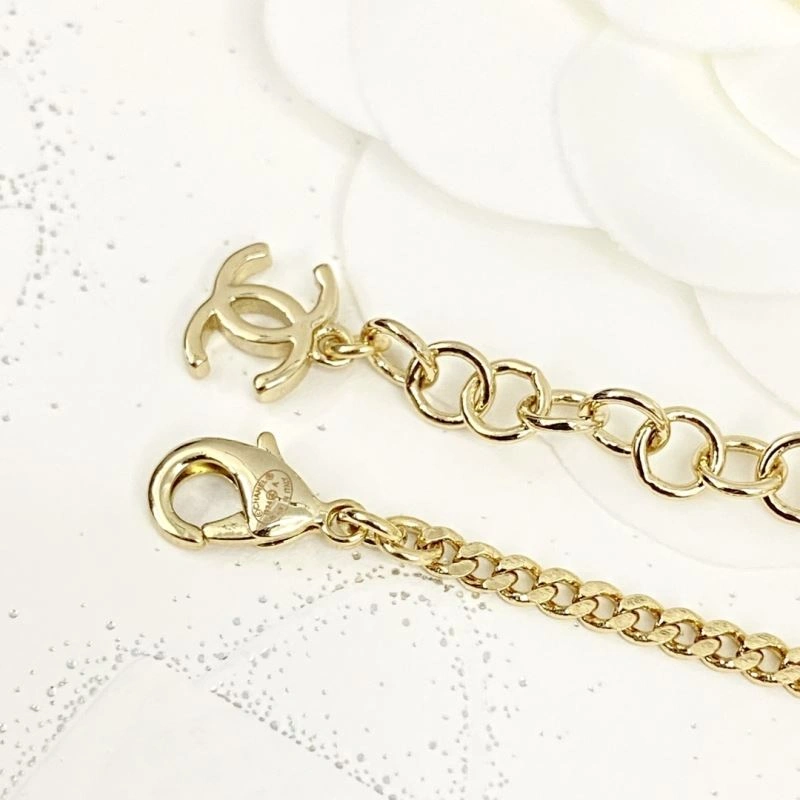 Elegant Chanel Necklaces 229672