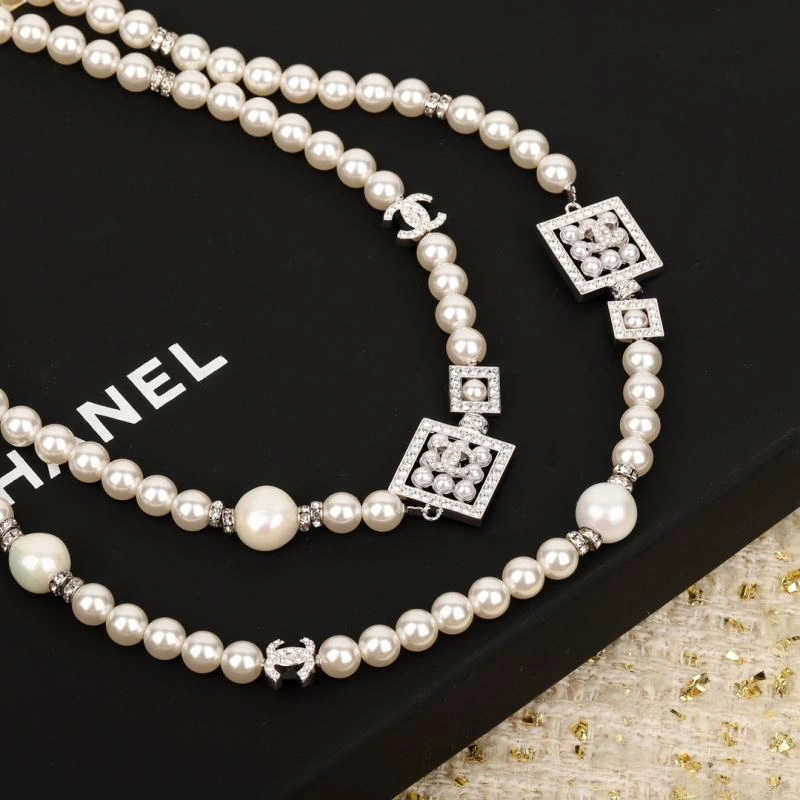 Attractive Chanel Necklaces 229589