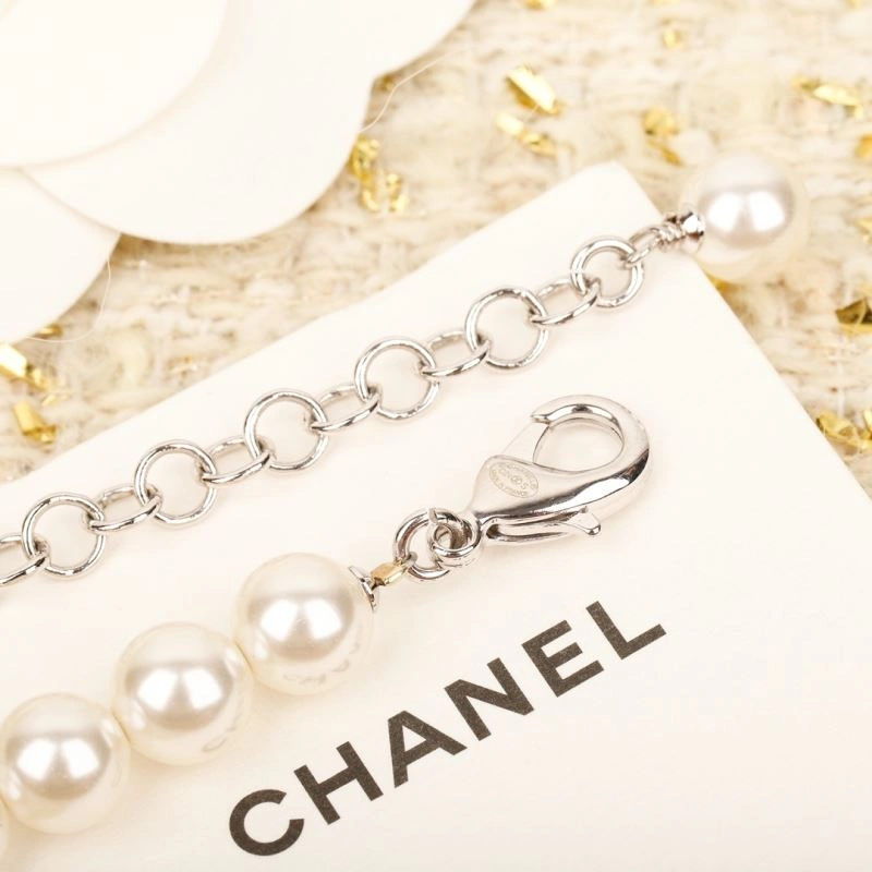 Attractive Chanel Necklaces 229589