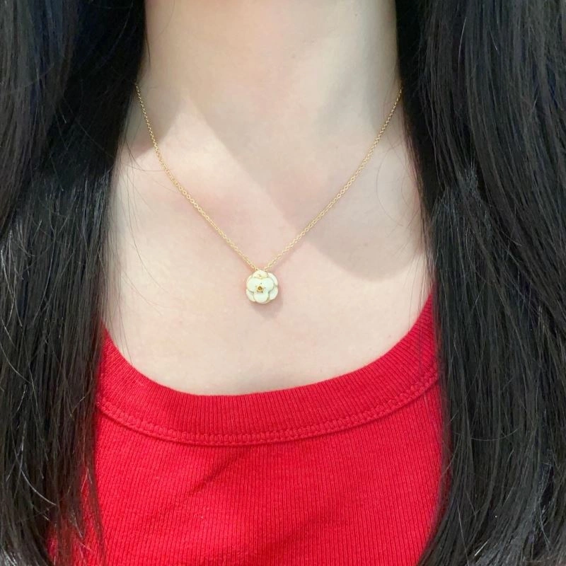 Chanel Necklaces Resilient 229583