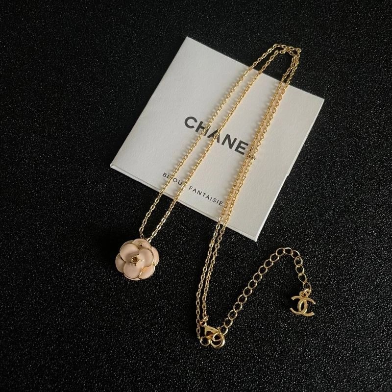 Chanel Necklaces EyeCatching 229574