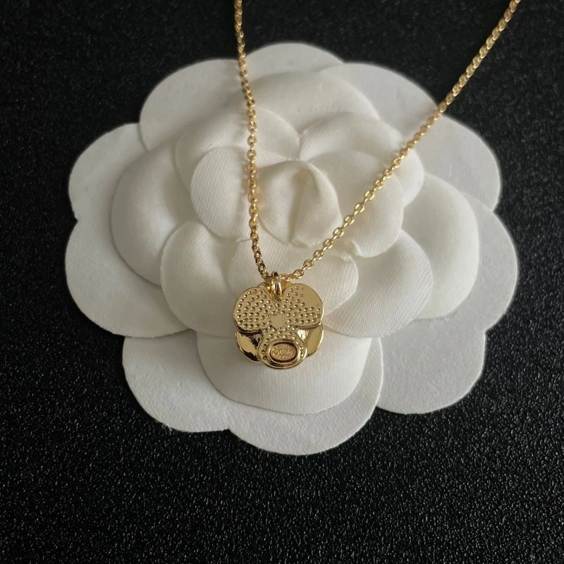 Chanel Necklaces EyeCatching 229574