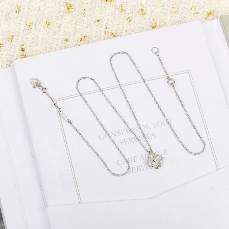 Popular Chanel Necklaces 229580
