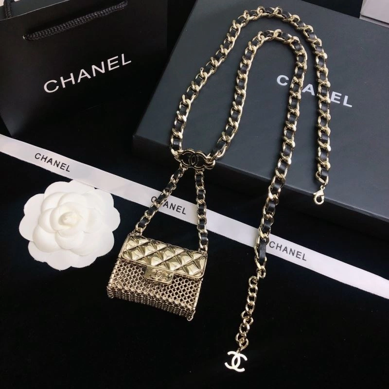 Modern Chanel Necklaces 229598