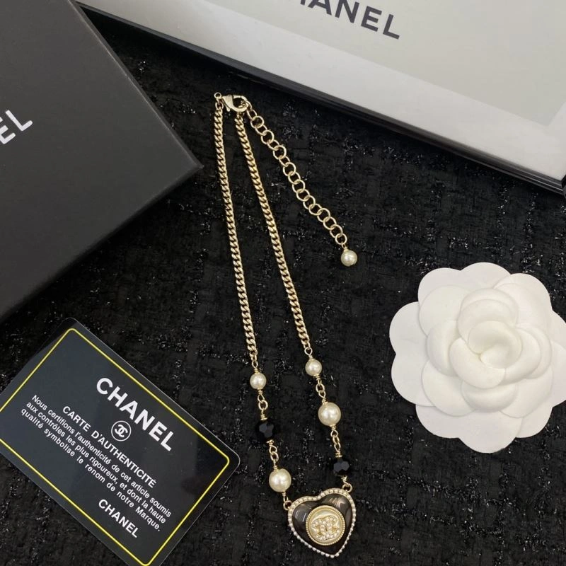 WellDesigned Chanel Necklaces 229591
