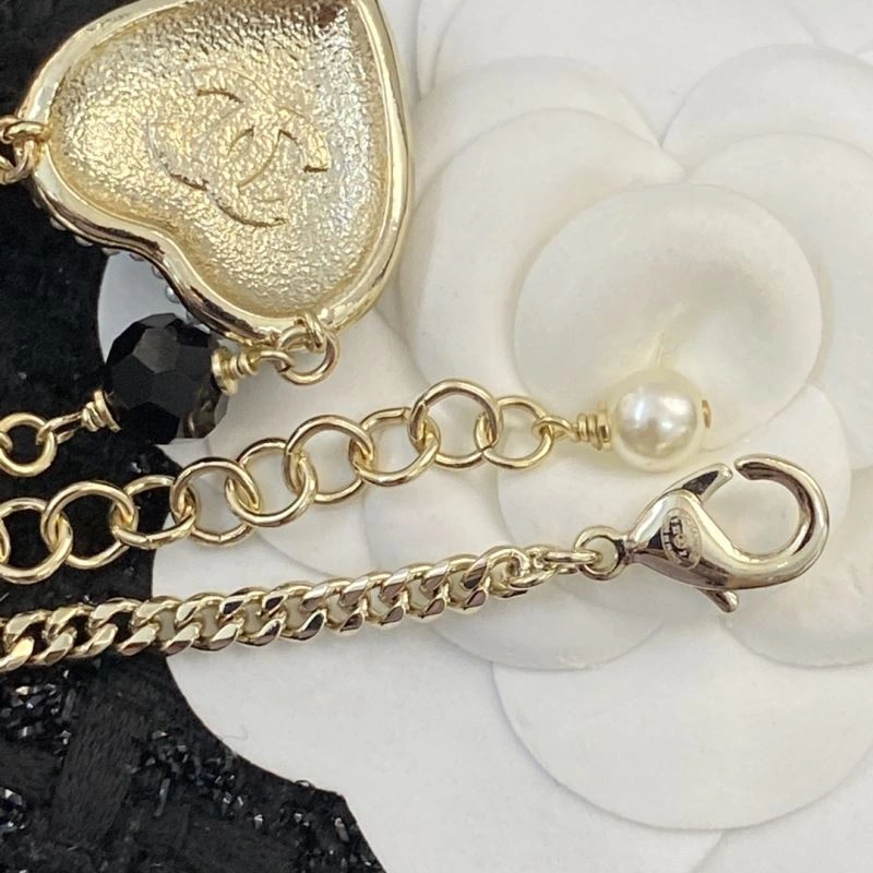 WellDesigned Chanel Necklaces 229591