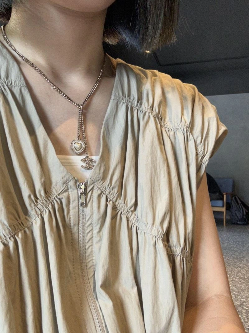 NewStyle Chanel Necklaces 229612